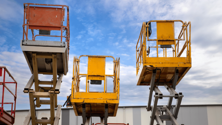 bannière-article-contrôle-appareil-de-levage-réglementation